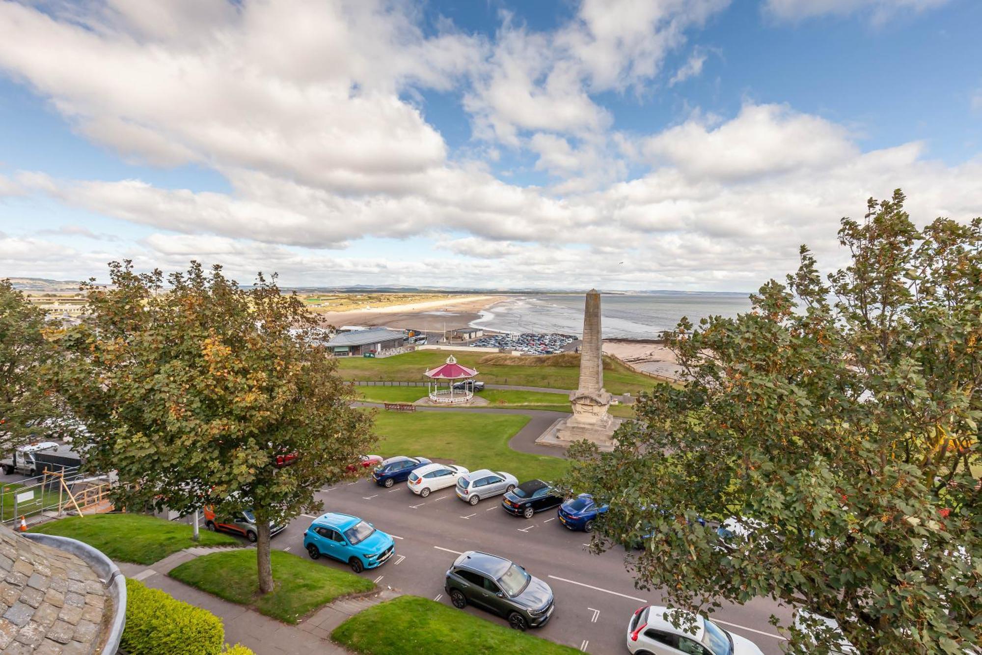 Beachfront Penthouse By The Old Course Apartment *